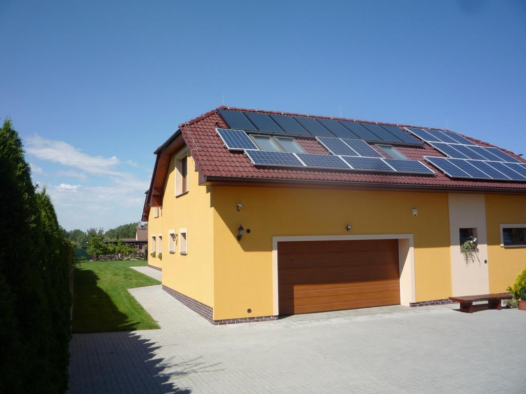 Apartmany Graf Chýně Exterior foto