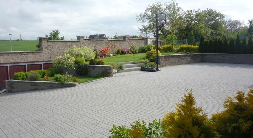 Apartmany Graf Chýně Exterior foto